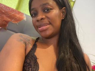 MELLEE Live Cam Chat on XLoveCam