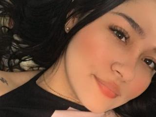 Webcam model MaddieMoon from XLoveCam profile picture Webcam model MaddieMoon from XLoveCam