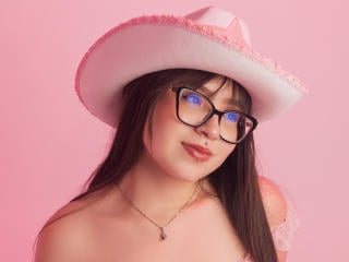 MadeleynRouse Hot Liveshows