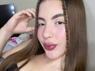Webcam model Mannuela69 from XLoveCam