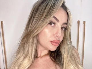 Profile and Statistics for ManuBlonde-hot on XLoveCam