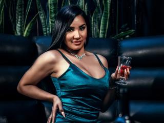 Webcam model MargaritaSalazar from XLoveCam