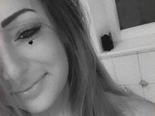 Webcam model MariaMayne-hot from XLoveCam