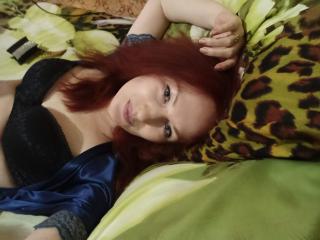 Webcam model MarleneDavies from XLoveCam