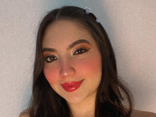 Webcam model MeganHils profile picture