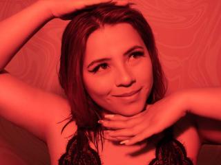 Webcam model MelisaBrunette from XloveCam