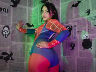 Webcam model MelodyHanks from XLoveCam