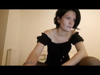 Webcam model MerylAnthony from XLoveCam