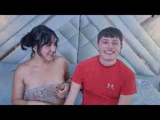 MiaAndDemian Live Cam on XLoveCam and RICams