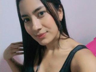 Webcam model MiaQuintana profile picture