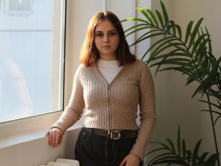 Profile and Statistics for MilanaMiller on XLoveCam