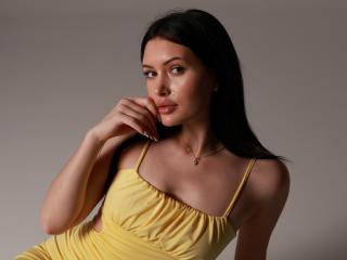 Webcam model MilanaMusee from XloveCam