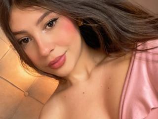 MillyLane Selfie Gallery
