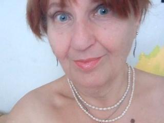 Webcam model MioritaStar from XloveCam