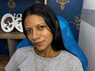 monnicabella xlovecam