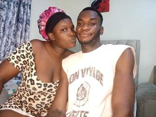 NaughtyYinAndYang Live Cam on XLoveCam