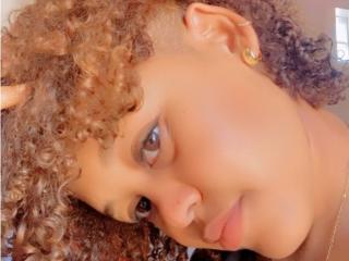 Webcam model NavaHot from XLoveCam profile picture Webcam model NavaHot from XLoveCam