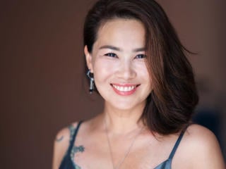 Webcam model NettieAllie from XLoveCam