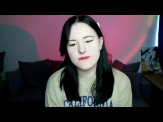 Webcam model NicolAnger from XLoveCam