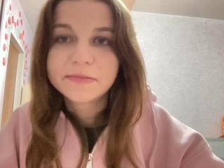 Webcam model NievesAveles from XLoveCam