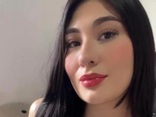 Webcam model NinaBlaze from XLoveCam