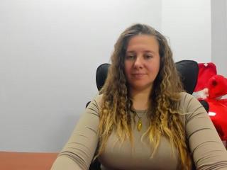 Webcam model Nionell from XloveCam