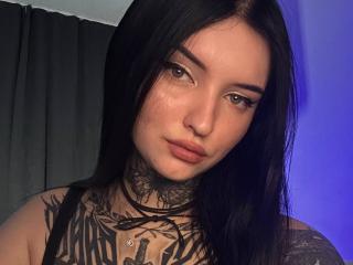 Webcam model NyxelleSable from XLoveCam