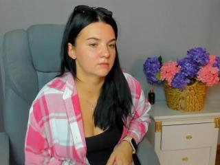 Webcam model Omelia from XLoveCam profile picture Webcam model Omelia from XLoveCam