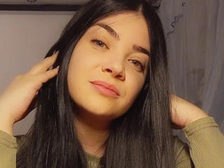 PolinaNellie Selfie Gallery