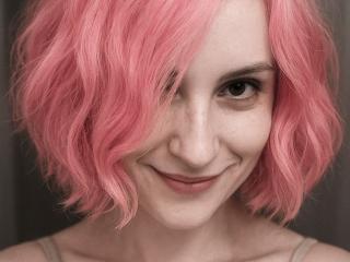 Webcam model PrettyAline from XLoveCam