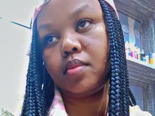 Webcam model Raiy from XloveCam