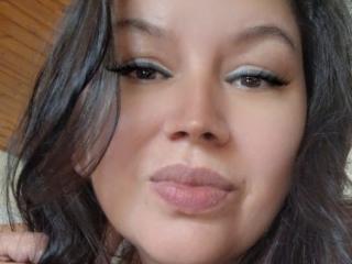 Webcam model Reynaflow69 from XLoveCam
