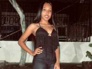 RiahannaJons Selfie Gallery