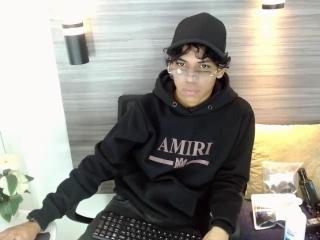 Profile and Statistics for RochdBuck on XLoveCam