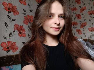 Profile and Statistics for RoxannaMary on XLoveCam