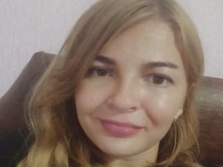RoxannaSonia Selfie Gallery