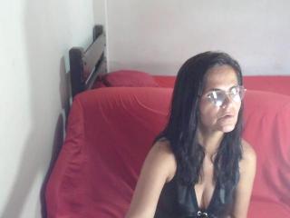 Webcam model SammySkyler from XLoveCam