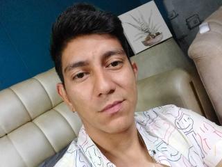 SanderNoah Live Cam on XLoveCam