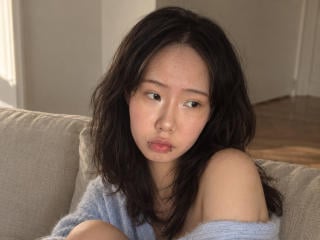 Webcam model SanjuanitaCejka from XLoveCam