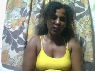 SaraMelodyLive Webcam