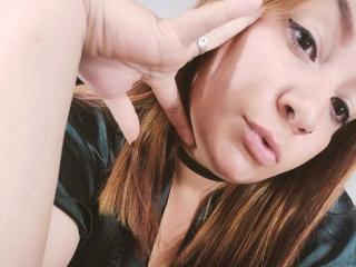 Webcam model ScarletBrown69 from XloveCam