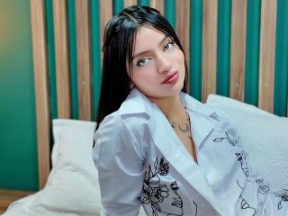 Webcam model ScarlettPreatty from XLoveCam