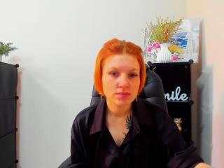 Webcam model Selinn from XLoveCam