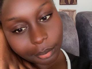 Webcam model SexyAssGoddess from XLoveCam