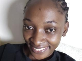 Webcam model SexyShoku from XLoveCam