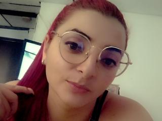 Webcam model SharaLovee from XLoveCam
