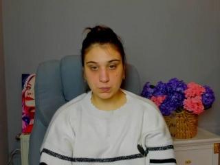 Webcam model Sierens from XLoveCam