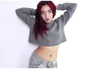 Webcam model SilvanaLorensy from XloveCam