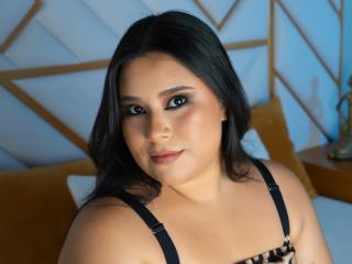 Webcam model SimonaAntury from XLoveCam