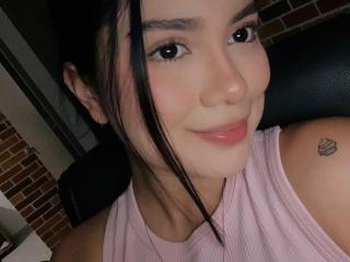 Profile and Statistics for SkyBrownn on XLoveCam